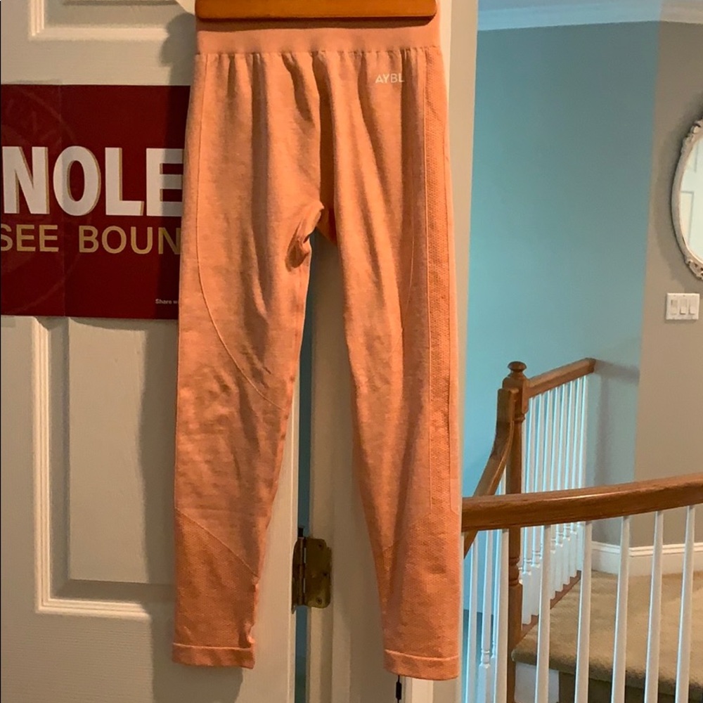 ABYL LEGGINGS